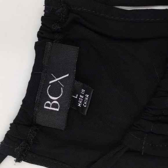 Bcx Black Halter Romper Embroidered Front & Pockets Size Large - Picture 7 of 9